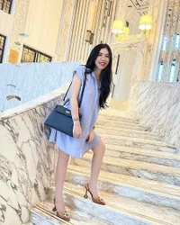 Potret Rica Andriani yang Makin Langsing Usai Melahirkan, Kaki Super Kecil Seperti Barbie