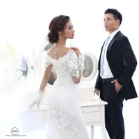 Potret Rini Yulianti Yang Makin Hot dan Fashionable Pasca Menikah