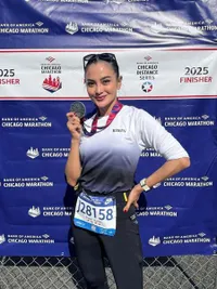 Potret Ririn Ekawati Ikut Chicago Marathon, Semangat Ditungguin Sang Putri