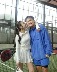 Potret Rizky Febian dan Mahalini Juara 2 di Turnamen Padel