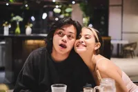 Potret Kemesraan Awkarin dan Gangga Kusuma, Dikabarkan CLBK Setelah 2 Tahun Putus - Bikin Fans Baper!