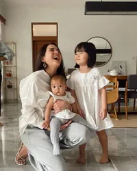 Potret Rumah Mewah Alice Norin yang Bergaya Scandinavian dan Didominasi Warna Putih, Nyaman Banget - Cocok Buat Foto Instagram 