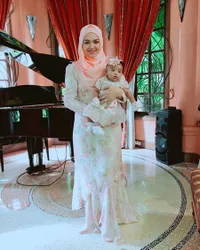 Potret Rumah Siti Nurhaliza, Klasik Elegan Dengan Sentuhan Kayu
