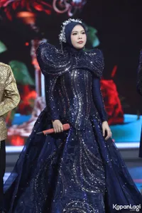 Potret Selfi Yamma di Panggung Mega Konser: Meet The Champions, Stunning