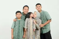 Potret Shanty Istri Denny Cagur Liburan ke Singapura Bareng Anak-anaknya, Suami Tercinta Tak Ikut