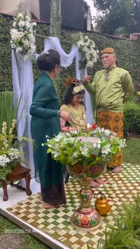 Potret Siraman Marsya Anak Tyo Pakusadewo yang Serba Hijau