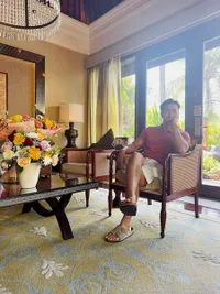Potret Siwon Super Junior Liburan di Bali, Asyik Berenang - Berjemur