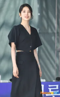 Potret Song Hye Kyo dan Suzy Kembali Tunjukkan Kebersamaan, Dua Dewi Dunia Hiburan Korea