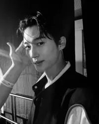 Potret Tampan Byeon Woo Seok Pemenang Pemeran Drama Korea Terpopuler di Baeksang Arts Awards
