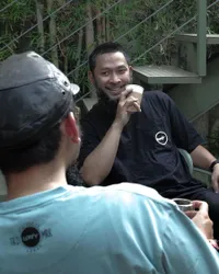 Potret Terbaru Uki yang Kini Kehidupannya Adem Ayem Setelah Hengkang dari NOAH, Penampilan Berubah - Jenggot Makin Panjang