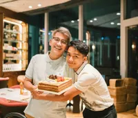 Potret Ulang Tahun ke-20 Betrand Peto, Sarwendah dan Ruben Onsu Rayakan Terpisah