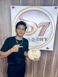 Potret Valen D'Academy 7, Tampil Lebih Matang Dari Kompetisi Sebelumnya - Jadi Kesayangan Soimah