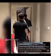 Potret Verrel Bramasta yang Tak Ingin Sang Mama Punya Suami Lagi, Venna Melinda Bersyukur Ditemani dan Dijaga Kedua Anaknya Saat Terbaring di Kasur