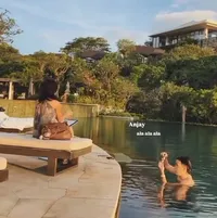 Potret Vidi Aldiano Sangat Effort Saat Jadi Fotografer Sheila Dara Aisha, Hasilnya Mencengangkan