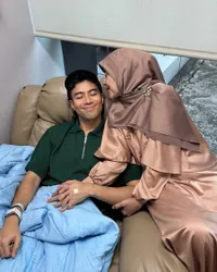 Potret Vidi Aldiano Terbaring Sakit di Tengah Tuntutan Keenan Nasution Soal Royalti, Ditemani Ibunda Tercinta