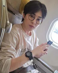 Potret Xiumin EXO Makin Awet Muda di Usia 35 Tahun, Disebut Kayak Mahasiswa Sampai Rookie Baru Debut