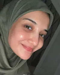 Potret Zaskia Sungkar Tampil Natural Tanpa Makeup, Glowing dan Cantiknya Kebangetan!