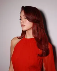 Profil dan Perjalanan Karir Dua Lipa, November 2024 ini Gelar Konser di Jakarta!  