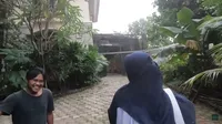 Punya 3 Bangunan di Atas Satu Tanah, Begini Potret Rumah Mewah Rano Karno yang Luas Banget - Oplet Legenda Masih Terparkir Manis