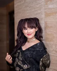 Punya Attitude Bagus, 8 Potret Happy Asmara yang Makin Cantik dan Pesonanya Bikin Cowok Ngantri