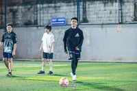 Punya Hobi Sama Dengan Sang Kakak, Intip 8 Potret Attaya Bilal Adik Abidzar Ghifari yang Juga Suka Main Sepak Bola - Netizen: MasyaAllah!