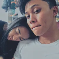 Putus Dari Vebby Palwinta, Rizky Febian Mesra Dengan Pacar Baru