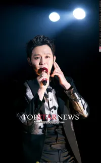 Panasnya Konser Comeback JYJ