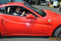 Para Artis di Promosi Gelar Doktor Hotman Paris
