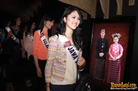Para Finalis Puteri Indonesia 2014 Belajar Kebudayaan Indonesia