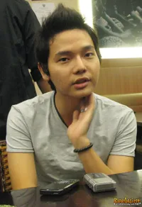Patrick Tumewu di Senayan City