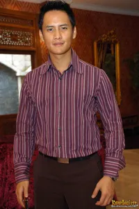 Pembekalan Finalis Putri Indonesia 2010 di Kediaman Bra Moeryati