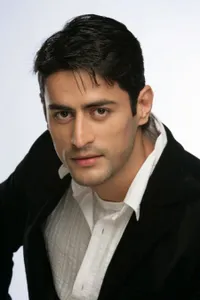 Penampilan Mohit Raina Saat Tak Jadi Dewa Siwa