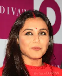 Penampilan Perdana Rani Mukherjee Pasca Menikah