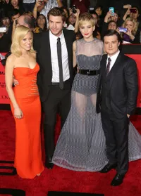 Penampilan Seksi Para Seleb di Premiere CATCHING FIRE Los Angeles