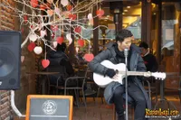 Penyanyi Korea Eru di Restoran Korea Hansol