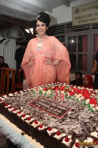 Perayaan Ulang Tahun Cynthiara Alona Dengan Masyarakat Kurang Mampu