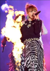 Performance Hot Girlband Korea di Hallyu Dream 2012