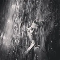 Pesona Sonarika Bhadoria, Semakin Lama Makin Menggoda