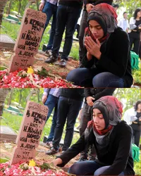 Photo of the Month - Potret Selebriti Terpanas di Bulan Agustus