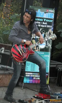 Piyu Padi di Kuningan Village