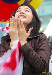 Poppy Bunga Bicara Soal Hari Ulang Tahun