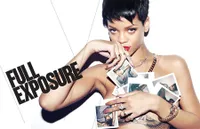 Pose-Pose Super Hot Rihanna di Majalah Complex