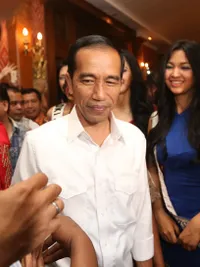Potret Kebersamaan Puteri Indonesia 2014 Dengan Jokowi