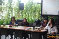 Preskon Film WORKING GIRLS