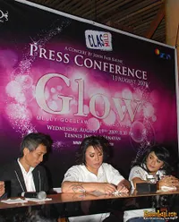 Preskon Konser Melly Goeslaw
