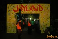 Pure Saturday Tampil Memukau di Festival Musik Taman Joyland
