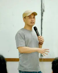 Raditya Dika Pin Komentar Orang Nagih Utang di Youtube-nya, Ternyata Efektif Berakhir Uang Dikembalikan