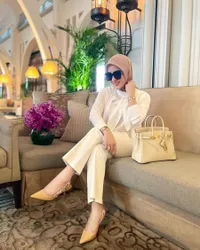 Ramai Dituding Sindir Luna Maya, Ini Unggahan Terbaru Syahrini yang Langsung Dikomentari Aisyahrani - Netizen: Adik-Kakak Kompakan