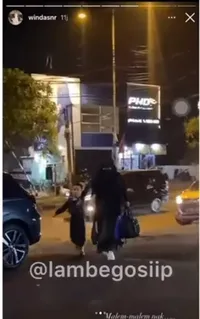 Ramai Dihujat Netizen! 7 Potret Detik-Detik Alvin Faiz Pulangkan Yusuf ke Larissa Chou: Udah Kayak Paket Diretur
