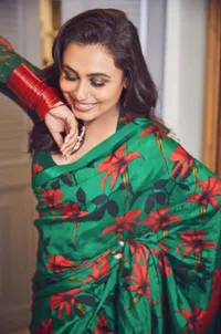 Rani Mukerji Lebih Langsing dan Pede Pamer Kulit Asli, Panen Pujian Karena Tak Lagi Pakai Foundation Terlalu Terang